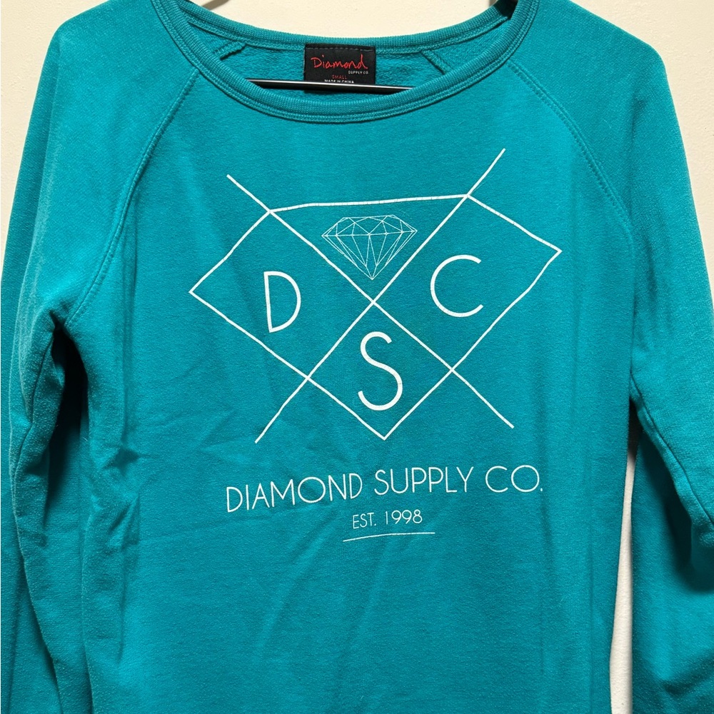 Comfy Diamond Supply Co. Sweater, mint green in color. Size small. 🩵